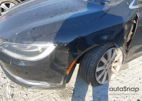 2015 Chrysler 200 Limited z USA, uszkodzony, nr VIN 1C3CCCAB0FN600930